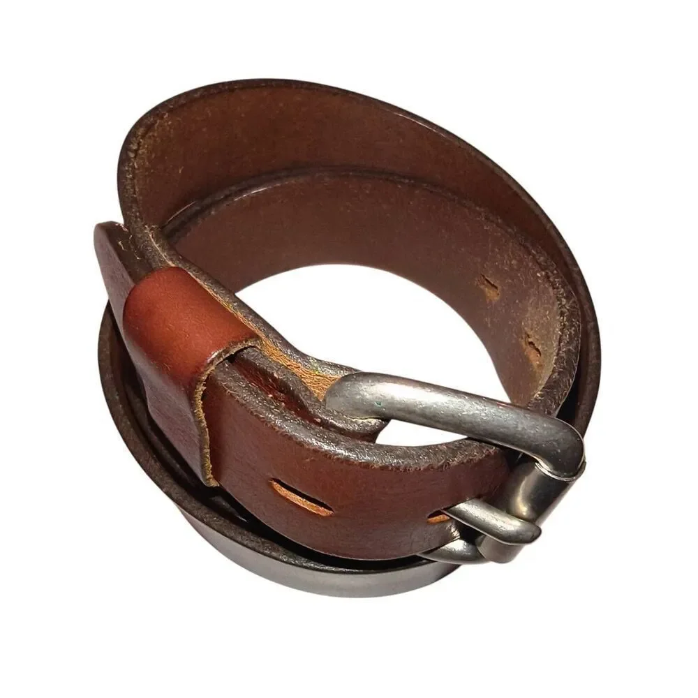 Eddie Bauer Leather Belt WPL 9647 Size 40 Brown England Silver tone hardware